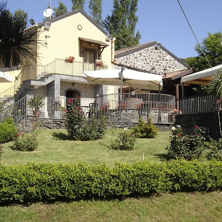 Гостьовий будинок Ai Vecchi Crateri Sant'Alfio Екстер'єр фото